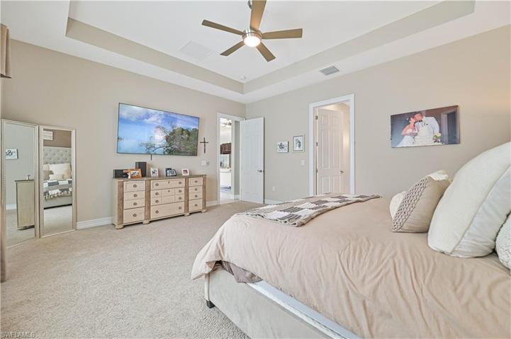 3245  Royal Gardens  AVE, Fort Myers, FL 33916