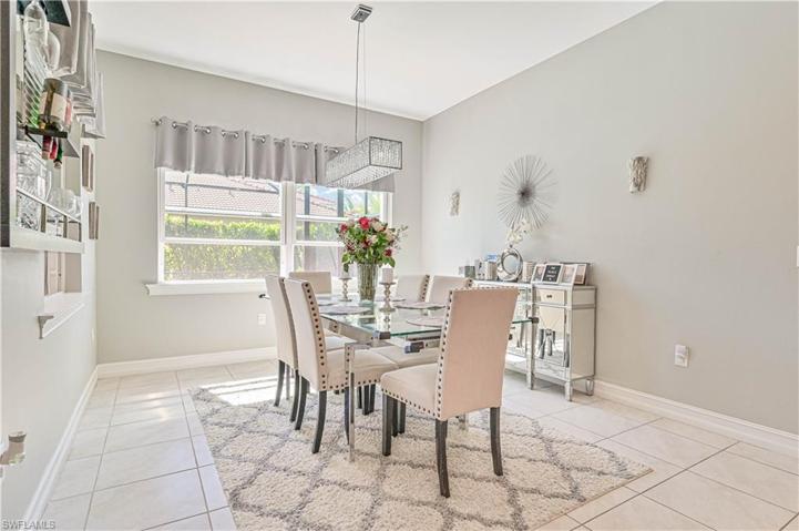 3245  Royal Gardens  AVE, Fort Myers, FL 33916