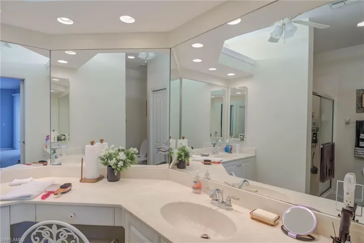 14011  Eagle Ridge Lakes  DR, Fort Myers, FL 33912