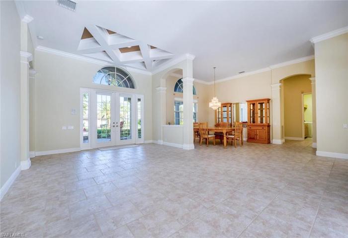 25091 Ridge Oak DR, BONITA SPRINGS FL 34134
