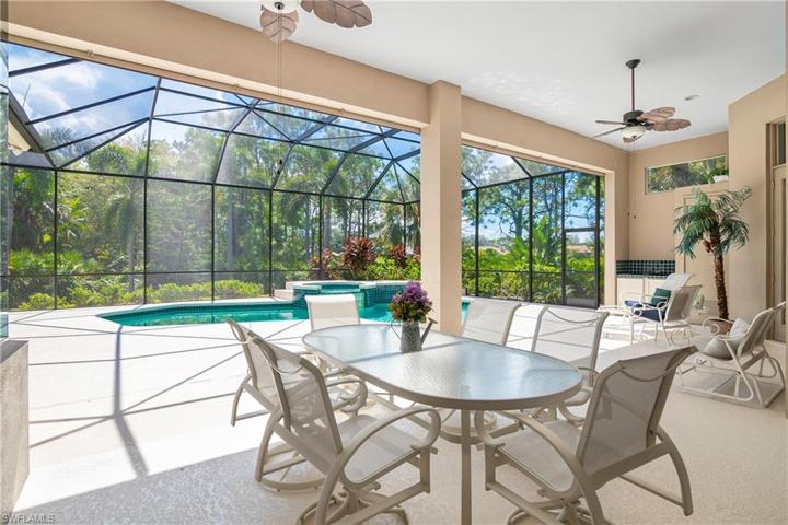 25091 Ridge Oak DR, BONITA SPRINGS FL 34134