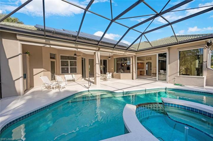 25091 Ridge Oak DR, BONITA SPRINGS FL 34134