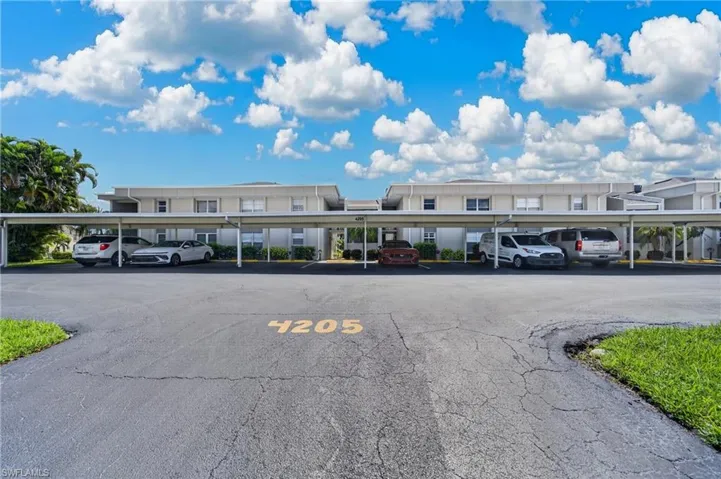 4205 Se 19th Ave 203, Cape Coral, Florida 33904