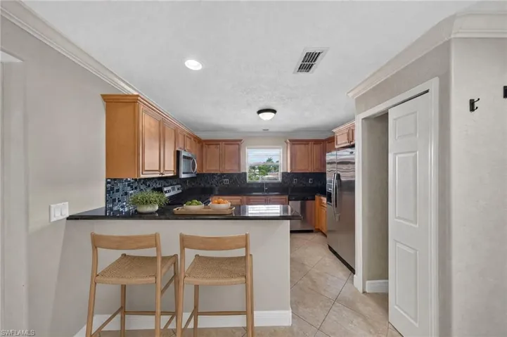 4205 Se 19th Ave 203, Cape Coral, Florida 33904