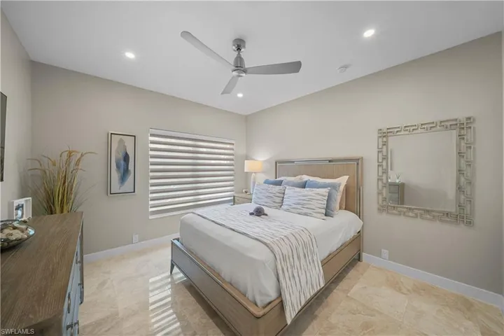 13661 Southampton Dr, Bonita Springs, Florida 34135