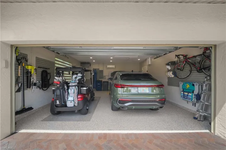 13661 Southampton Dr, Bonita Springs, Florida 34135