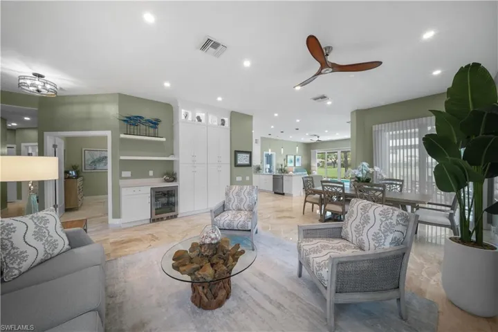 13661 Southampton Dr, Bonita Springs, Florida 34135