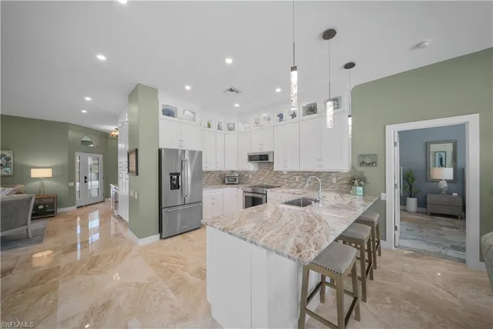 13661 Southampton Dr, Bonita Springs, Florida 34135