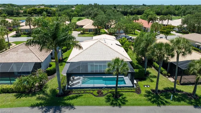 13661 Southampton Dr, Bonita Springs, Florida 34135
