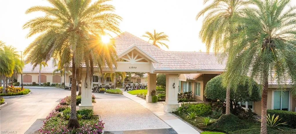 13661 Southampton Dr, Bonita Springs, Florida 34135