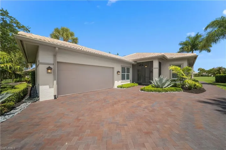 13661 Southampton Dr, Bonita Springs, Florida 34135