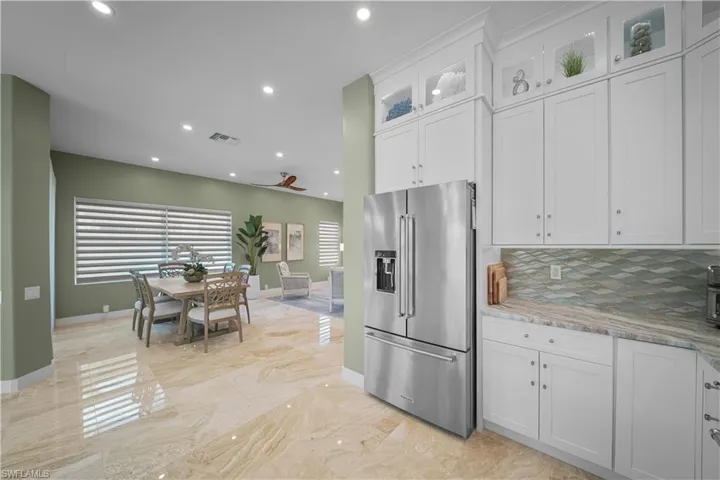 13661 Southampton Dr, Bonita Springs, Florida 34135