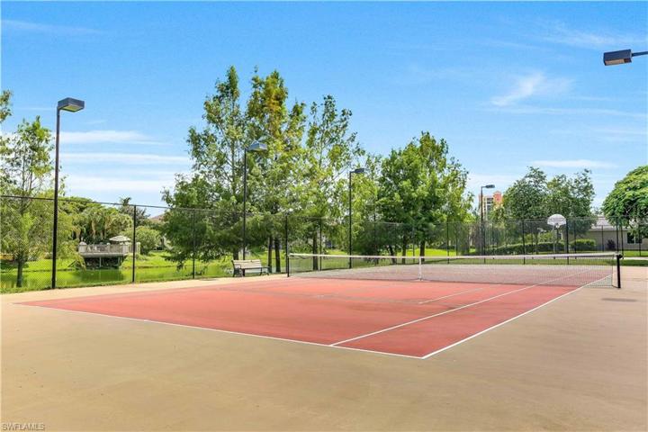 5838 Shell Cove DR, CAPE CORAL FL 33914