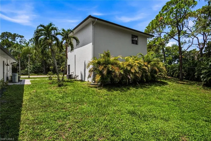 25273 Moriah Ln, Bonita Springs, Florida 34135
