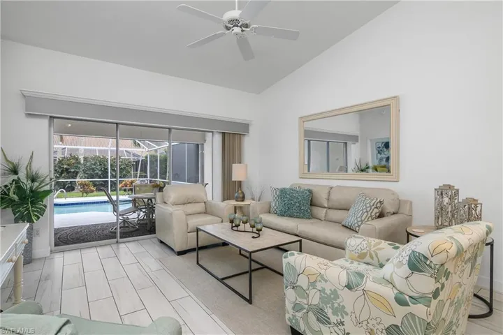 8501  Mustang  DR, Naples, FL 34113