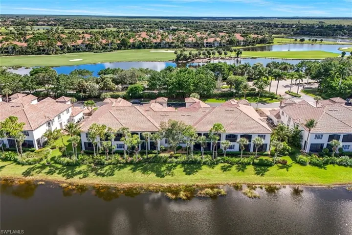 3695  Montreux  LN, Naples, FL 34114