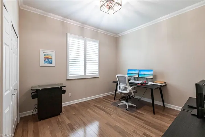 873  Grand Rapids  BLVD, Naples, FL 34120