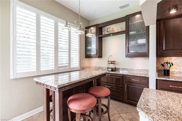873  Grand Rapids  BLVD, Naples, FL 34120