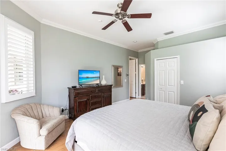 873  Grand Rapids  BLVD, Naples, FL 34120