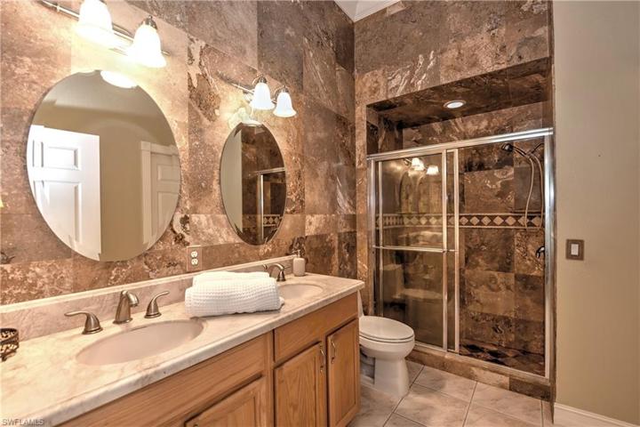 Master Bedroom Bath room