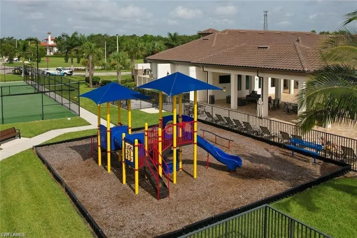 3447 Menores Way, Fort Myers, Florida 33905