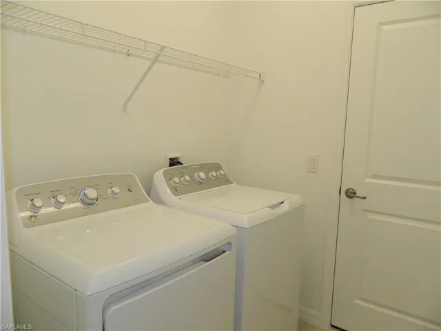 3447 Menores Way, Fort Myers, Florida 33905