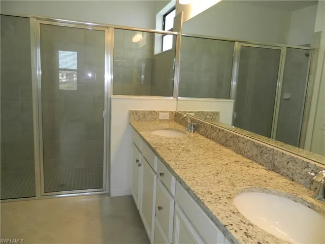 3447 Menores Way, Fort Myers, Florida 33905