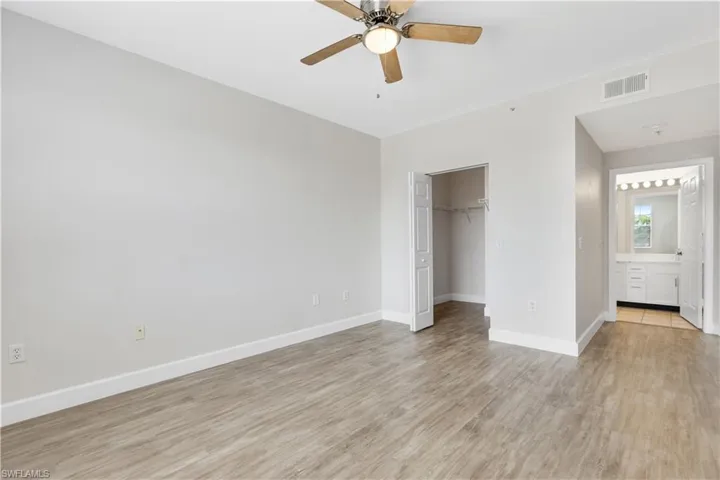 7975  Preserve  CIR, Naples, FL 34119