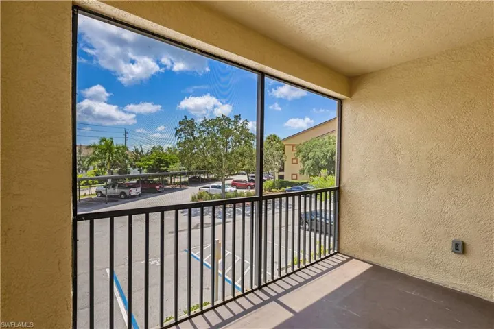7975  Preserve  CIR, Naples, FL 34119