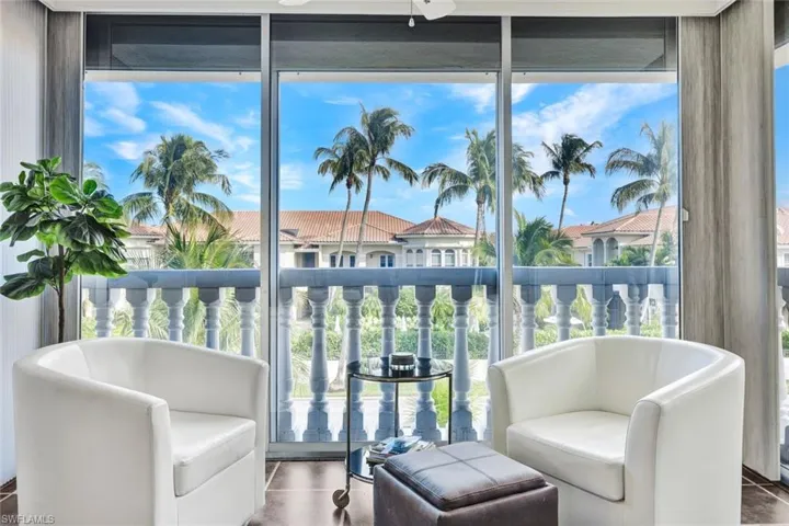 666 3rd St S # 304, Naples Fl 34102