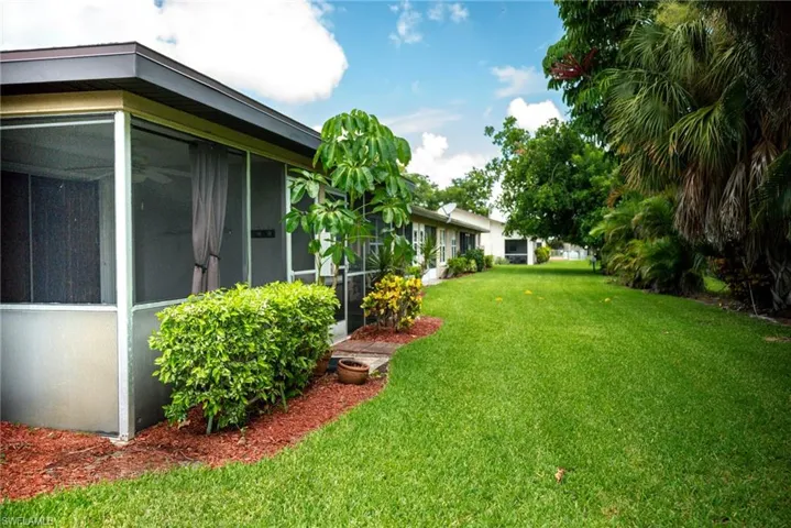 4619 Se 5th Pl 6, Cape Coral, Florida 33904