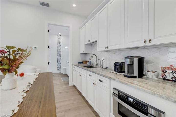 Guest Suite 2 - Up Close of Kitchen