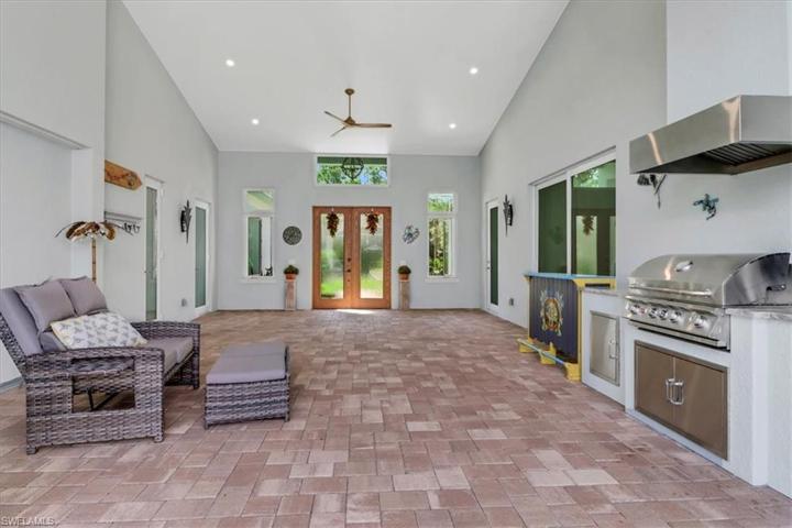 Main Entry. Beautiful Courtyard Style Floor Plan