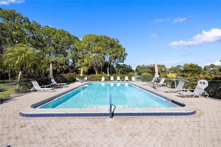 Community pool