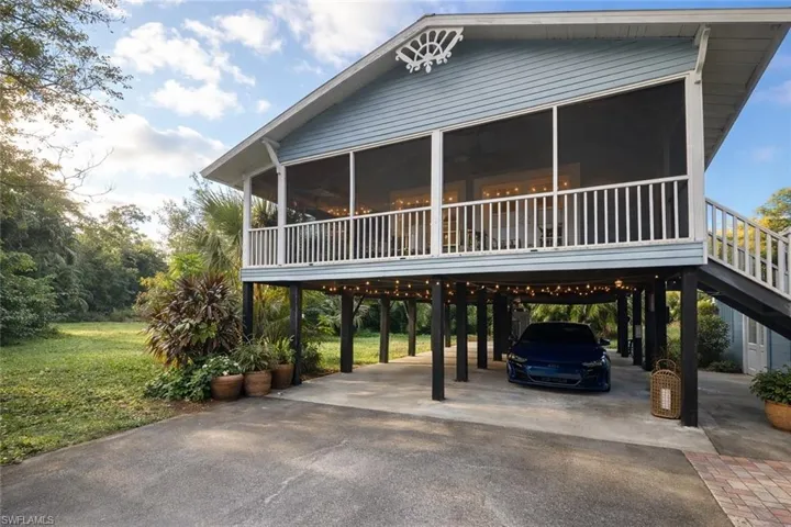 5202 Cypress Ln, Naples, Florida 34113