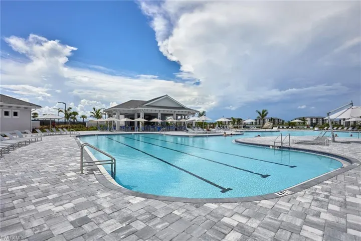 The National Clubhouse Pool