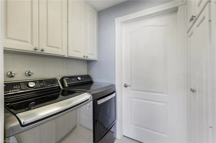 3462  Bravada  WAY, Naples, FL 34119