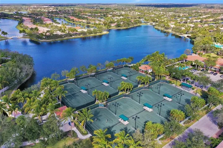 3462  Bravada  WAY, Naples, FL 34119