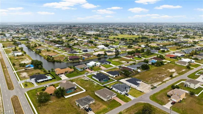 503 Sw 26th Ave, Cape Coral, Florida 33991