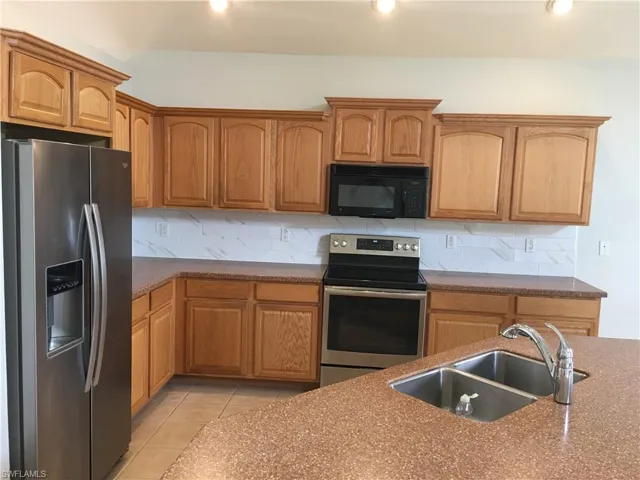 9373  Via San Giovani  ST, Fort Myers, FL 33905