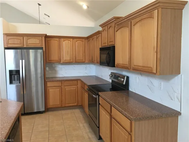9373  Via San Giovani  ST, Fort Myers, FL 33905