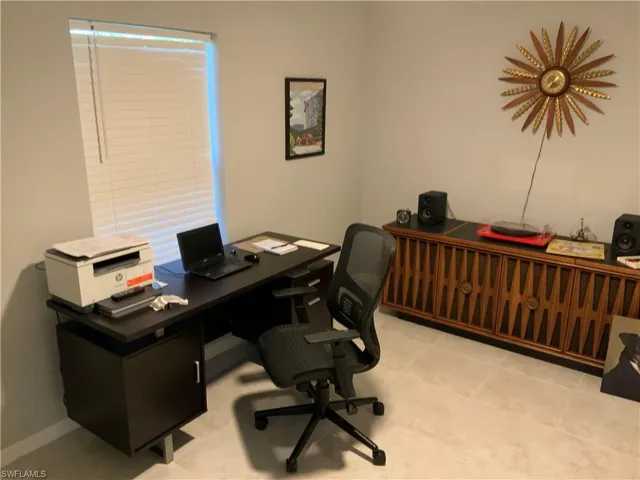 Guest Bedroom/Home Office