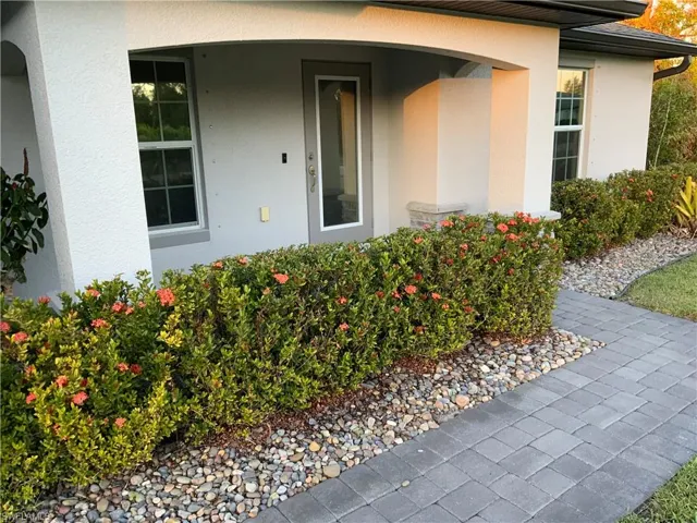 Front Entryway