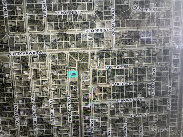Aerial view of property's location with property boundaries highlighted
