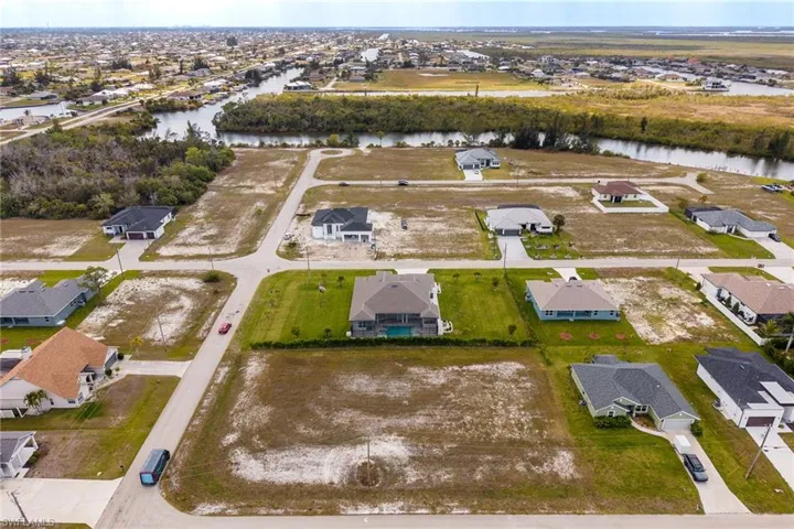 4105 NW 20th  ST, Cape Coral, FL 33993