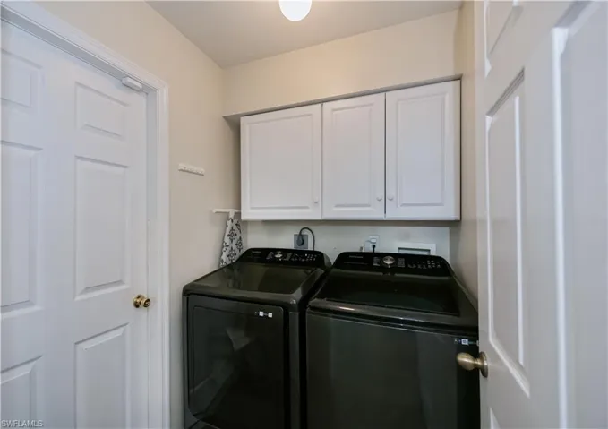 High end Samsung washer & dryer