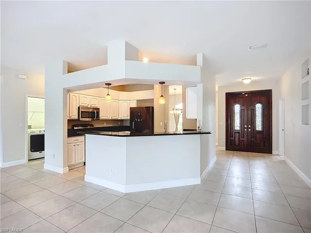 4930 SW 25th  CT, Cape Coral, FL 33914