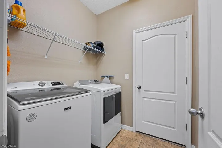 Clothes washing area