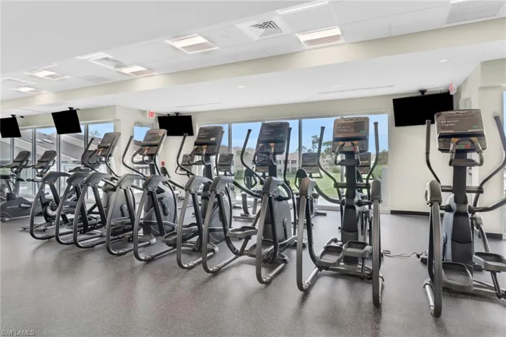 228 Fox Glen Dr # 3201, Naples Fl 34104