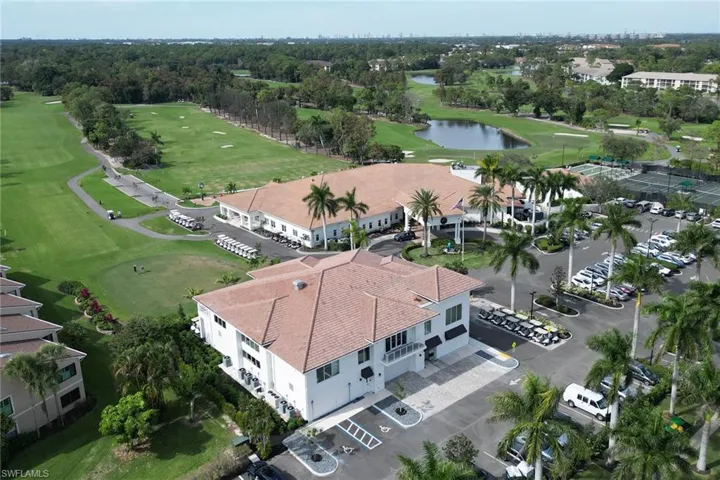 228 Fox Glen Dr # 3201, Naples Fl 34104